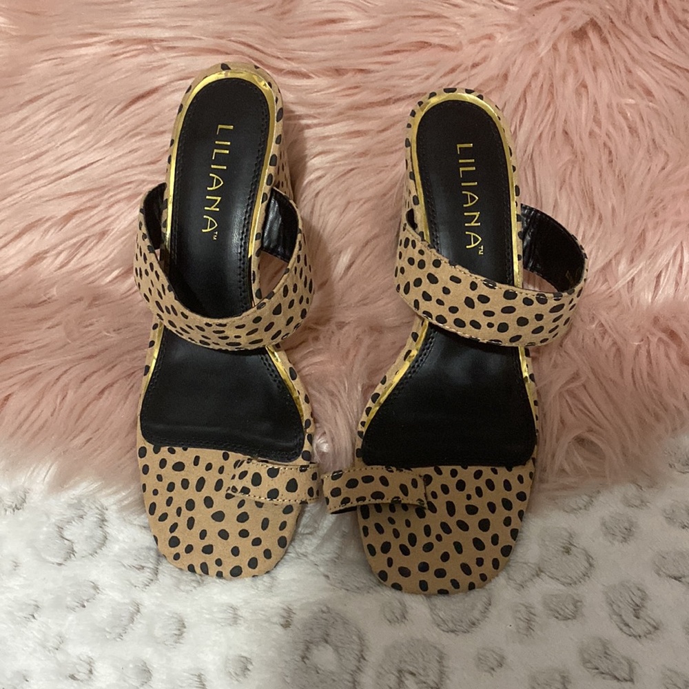 🐆 Cheetah Print Block Heels - Picture 4 of 4